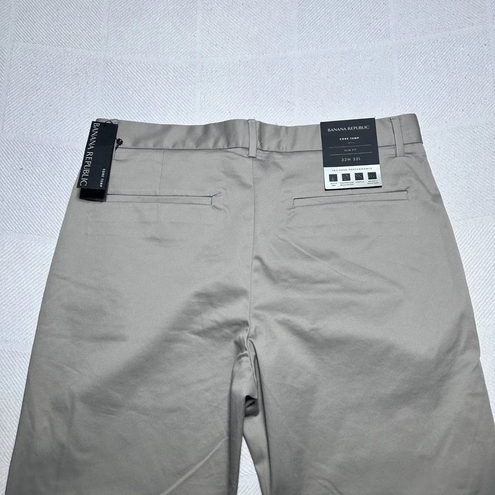 NEW Banana Republic Core Temp Chinos Mens 32x32 Slim Fit Smoked Taupe Tan Pants
